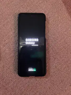 Samsung Z Flip 3 RAM 8/256GB