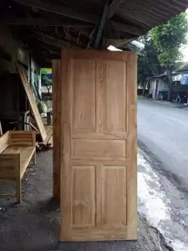 Pintu jati murmer