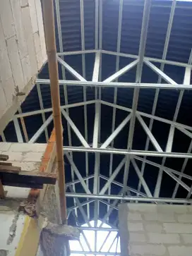 Jasa pemasangan atap/renovasi