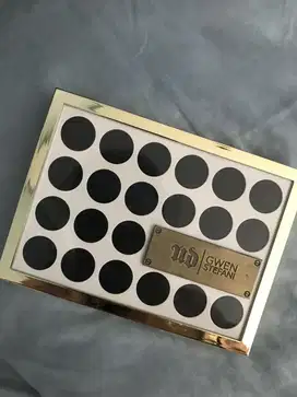 Eyeshadow urban decay X gwen stefani