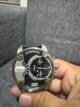 Jam Tangan Diesel Big Daddy 2 Waktu