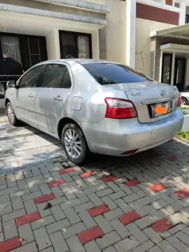 Toyota Vios asli CBU Thailand manual 2010 (Km 83 rb)