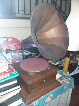 Gramaphone poly musik klasik master choice kondisi normal