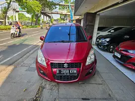 Suzuki Splash Tahun 2015 Merah MT