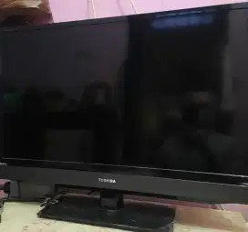 TOSHIBA LED 32 INC stereo mulus perlu servis