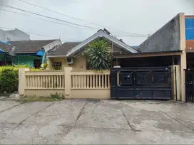 Dijual Rumah 2KT 2KM daerah Kebomas Gresik