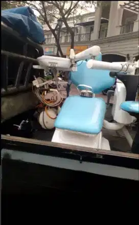 Teknisi Dental Unit