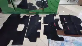 Karpet original.RUSH S TRD 2019 & VENTURER JOK ORIGINAL INOVA V 2022.