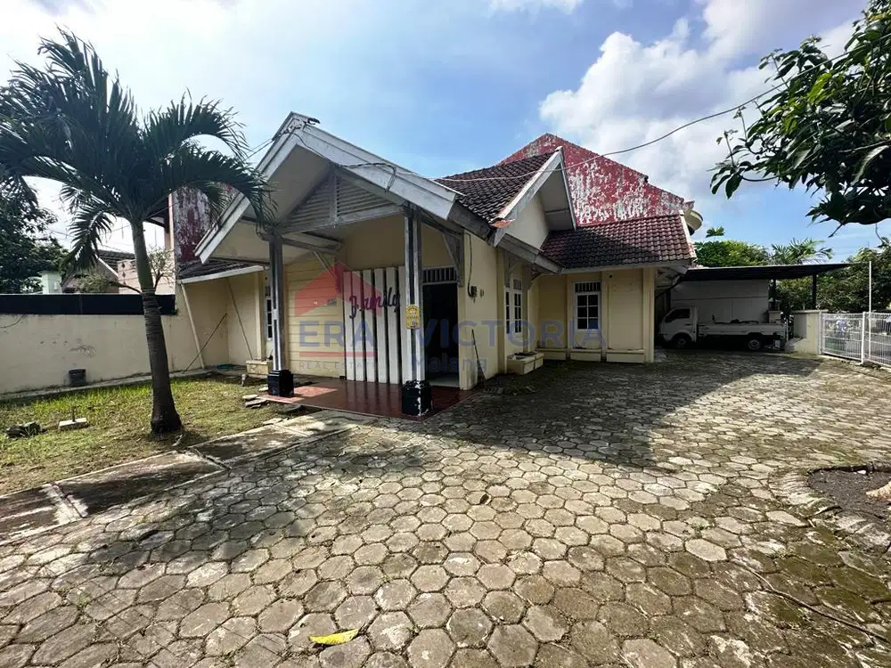 JUAL Rumah Lokasi Strategis Dekat Resto dan Kafe, Kampus Binus Malang