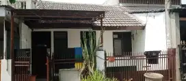 Rumah dijual di perumahan yang asri - Taman Wisma Asri 2