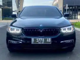 Bmw 520i  hitam 2018