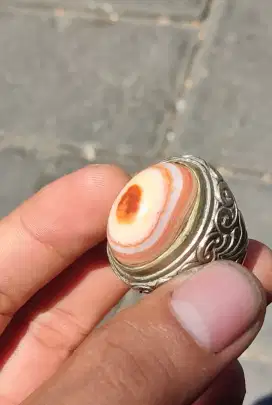 Batu akik puser