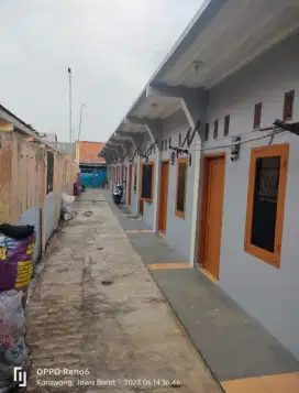 Dijual cepat kontrakan 10 pintu