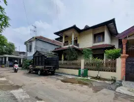 Rumah Luas 298 Area Jl Bunga Bunga Lowokwaru