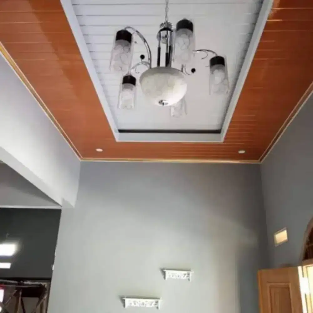 Plafon pvc dan partisi gypsum