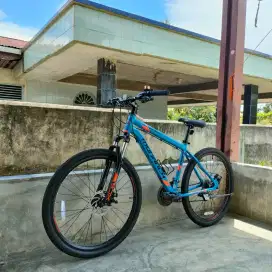 Dijual Sepeda MTB Polygon Monarch 5 kondisi Super Mulus