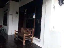 DIKONTRAKKAN RUMAH TENGAH KOTA YOGYA, 5 MENIT DARI TUGU & UGM