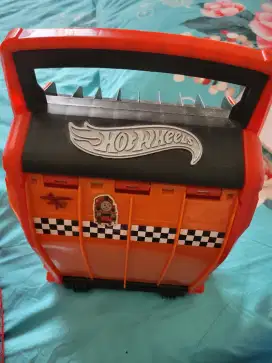 Hotwheels track