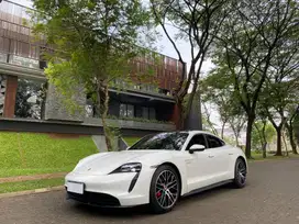 . Porsche Taycan 4s ATPM Electric AWD 2022