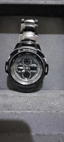 Jam tangan merk Gshock G702bd