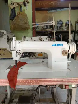 Mesin Jahit Juki DDL 8300 Siap pakai, Bergaransi Toko.