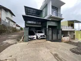 Di Jual Rumah Minimalis 2 lantai