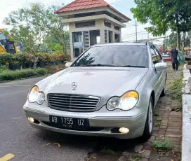 Mercedes W203 C240 Elegance Sunroof 2002