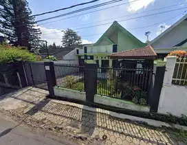 Dijual Rumah Villa Keluarga Pondok Daun Kota Batu Murah