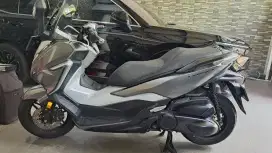 Honda forza low km 1000an