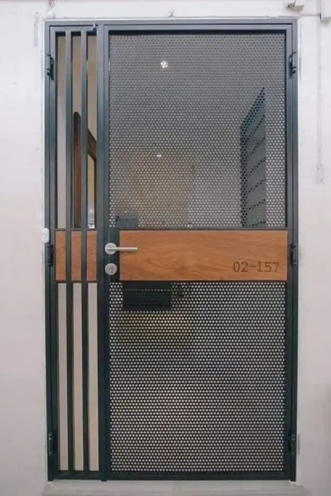 PINTU BESI DELUXE PREMIUM