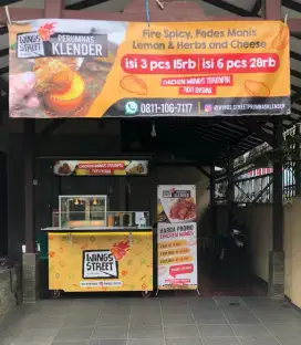 Gerobak usaha ayam goreng