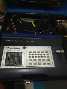 Di jual mixer video analog 4chanel merk data video se_500