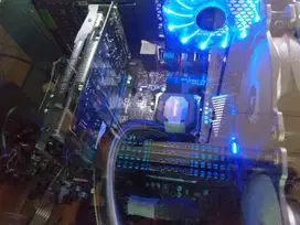 motherboard z68, prosessor i7 3770, ram corsair 16GB  only