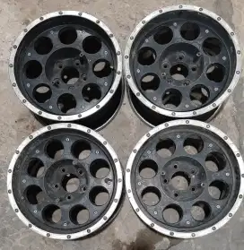 Velg Lobang 5 ex pemakain Toyota Hilux Single Cabin 2014