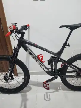 Trek Remedy 8 27.5 Size L 2024