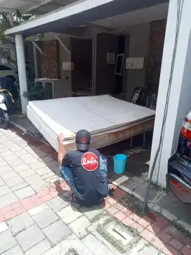 Jasa cuci kasur jok mobil sofa karpet kantor