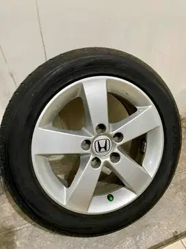 Velg OEM Honda Civic FD1 + Ban Toyo DRB