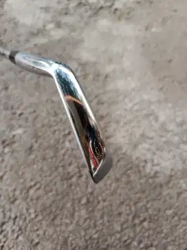 Di jual stik golf iron 6 merek Mizuno mp64