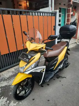 Yamaha mio m3 kuning