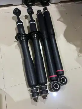 Shock fortuner gr depan belakang