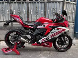 Kawasaki zx25r merah ABS QS 2021 LOW KM 7k ISTIMEWA pajak 10/2025