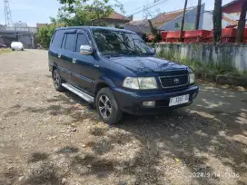 Kijang Kapsul LSX efi 2001