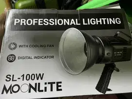 Jual lighting baru 2 kali pakai free acc godox