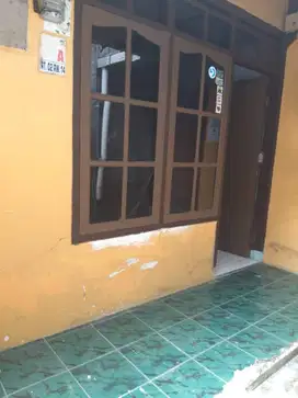 Dikontrakan rumah kecil tahunan/bulanan di daerah antapani kidul