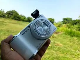 SAMSUNG GALAXY CAMERA GC200 LIKENEW