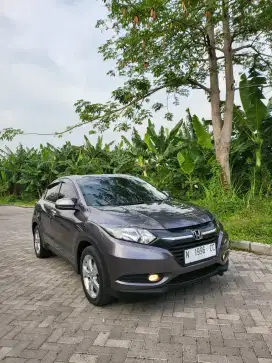 HONDA HRV E 1.5 AT TAHUN 2016