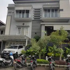 Dijual Rumah Minmalis Di Komplek Cigadung Sayap Dago