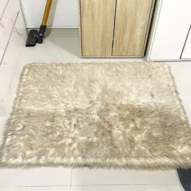 KARPET BULU HALUS TEBAL