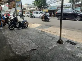 Di sewakan Lapak jualan pinggir jalan raya strategis