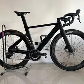 Canyon Aeroad CF SLX 8